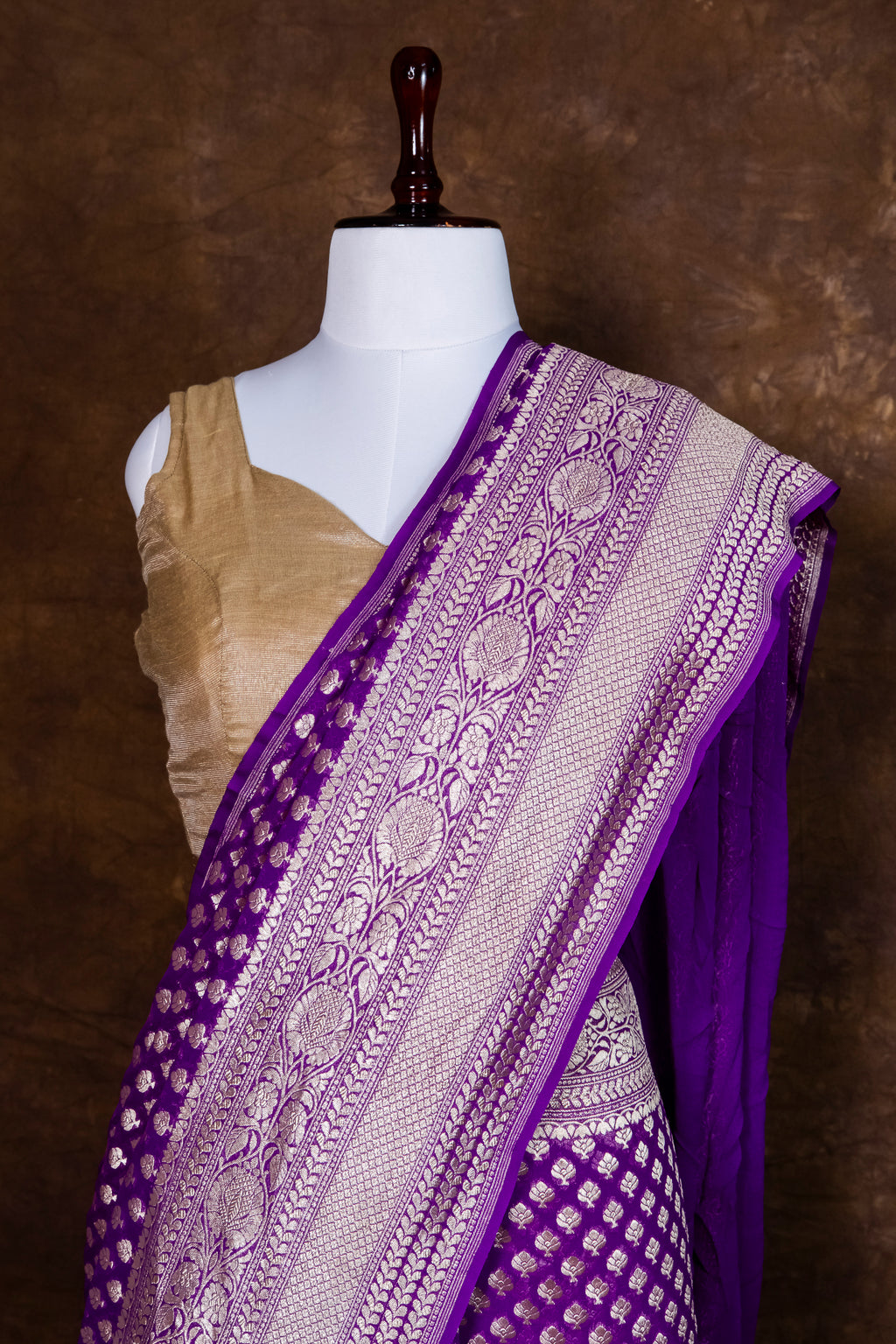 Pure Khaddi Georgette Saree | Banarasi Handloom with Pure Water Zari Booti