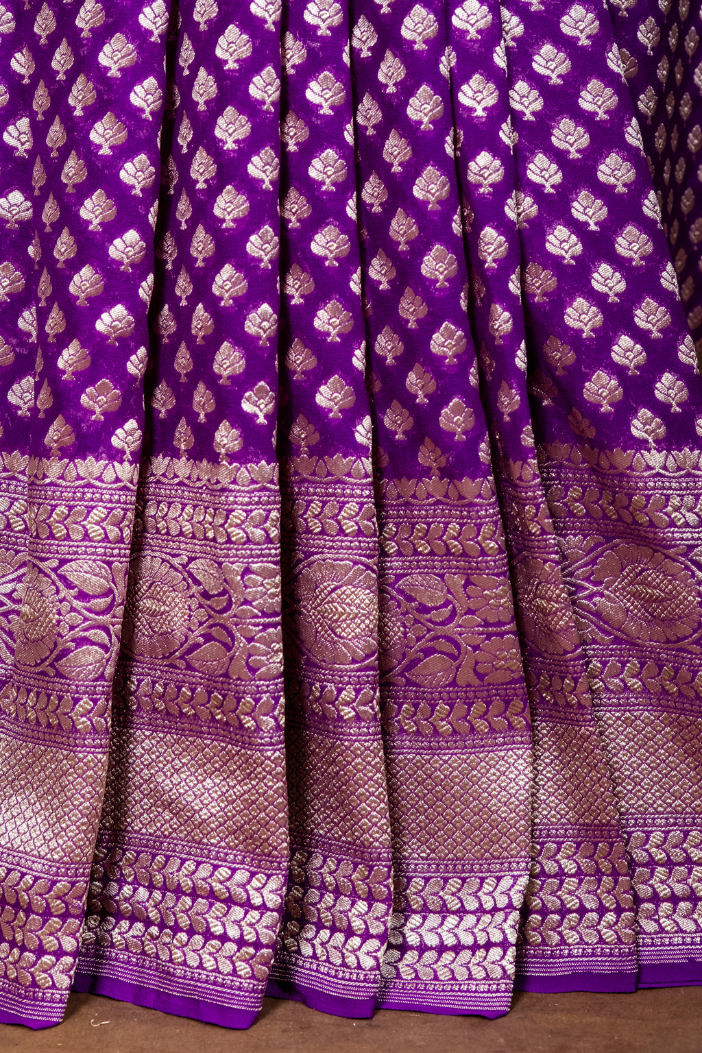 Pure Khaddi Georgette Saree | Banarasi Handloom with Pure Water Zari Booti