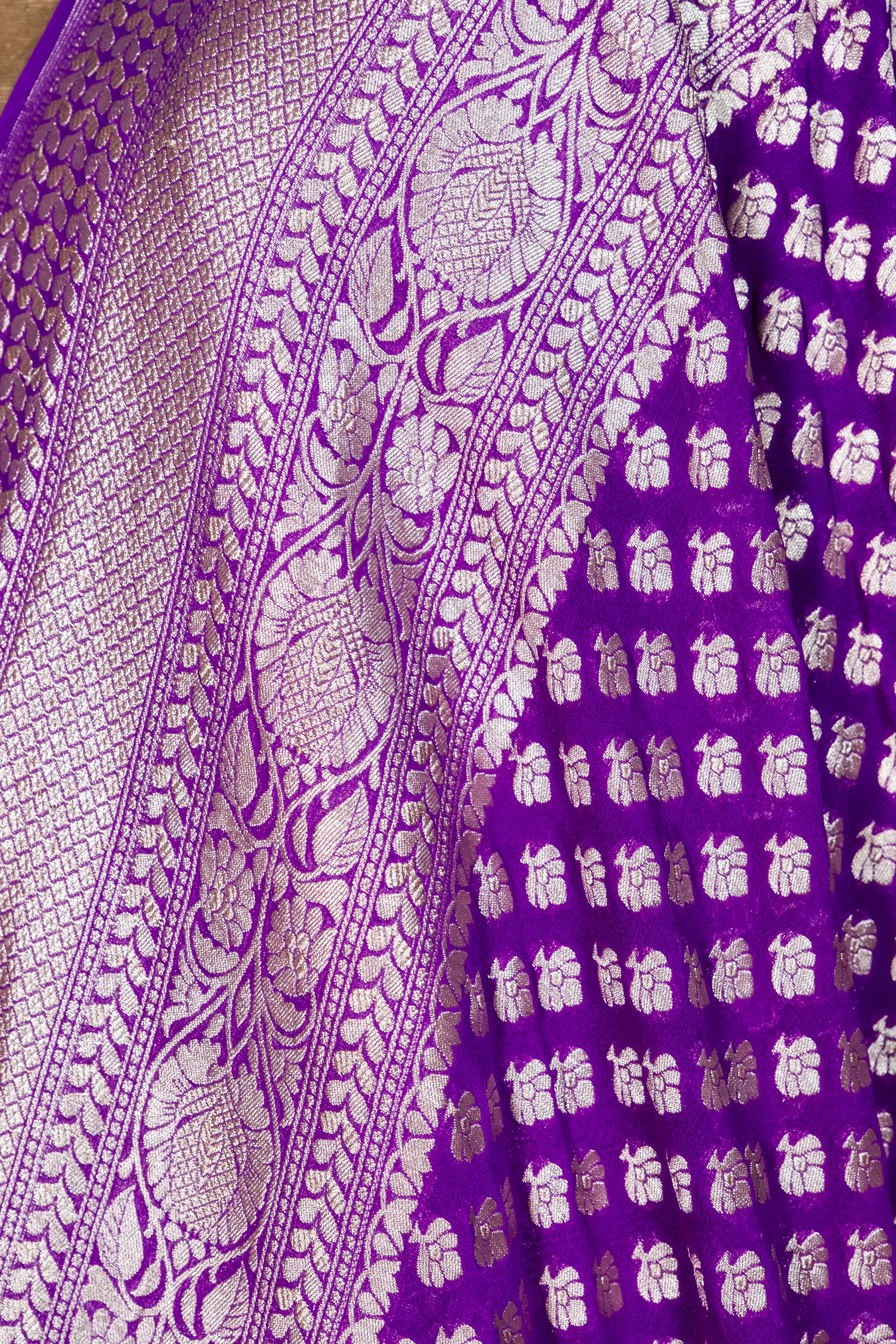 Pure Khaddi Georgette Saree | Banarasi Handloom with Pure Water Zari Booti