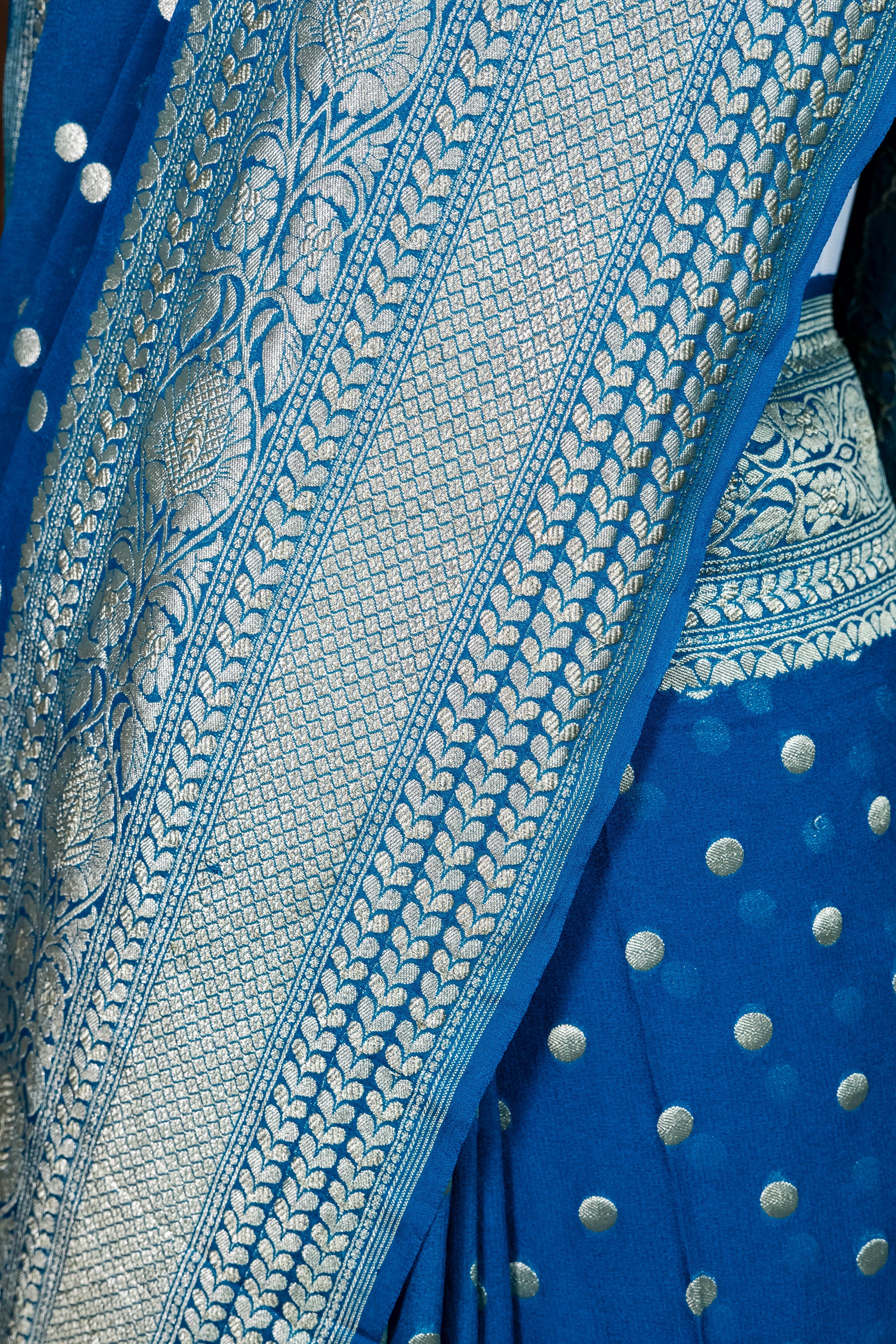 Pure Khaddi Georgette Silk Saree | Banarasi Handloom Water Zari Booti
