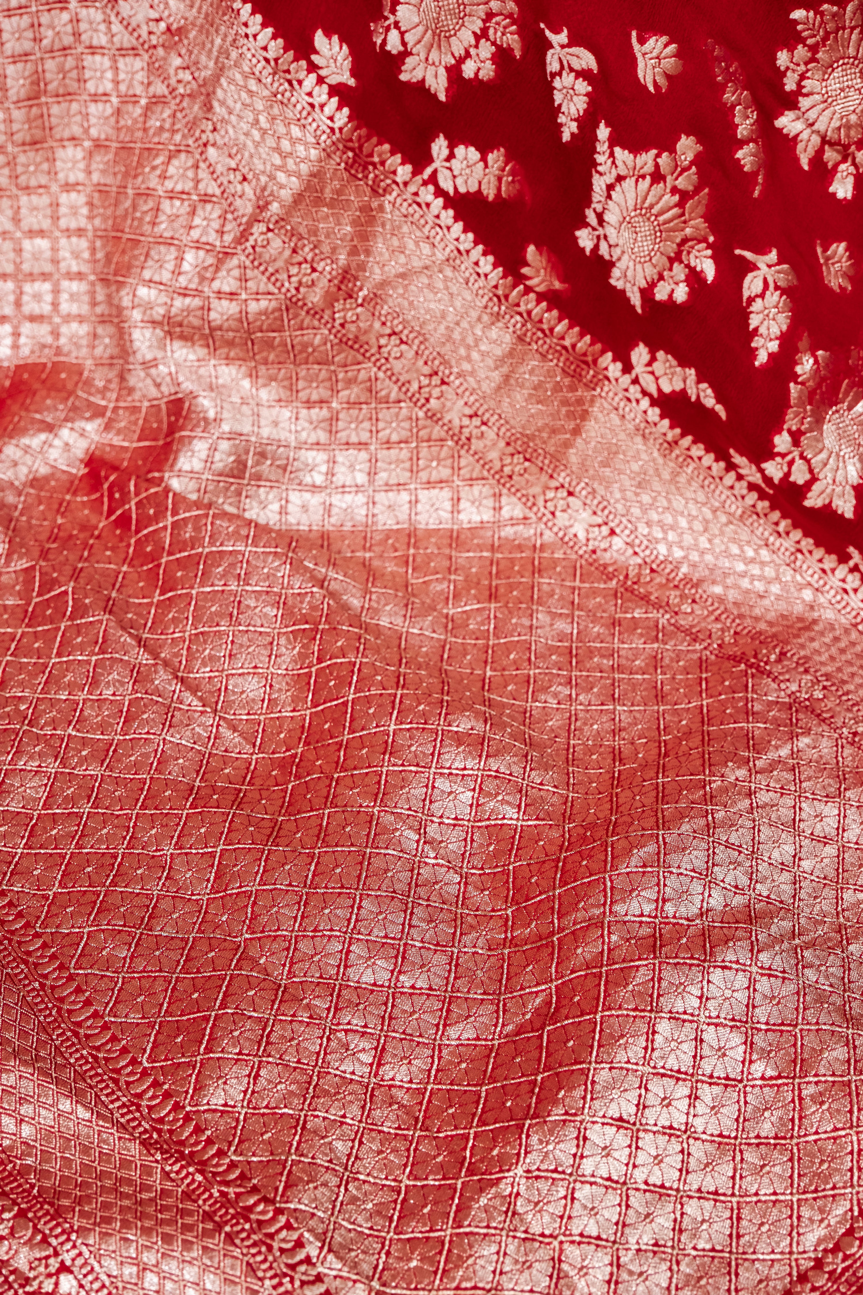 Banarasi Handloom Pure Khaddi Georgette Saree | Pure Water Zari Elegance