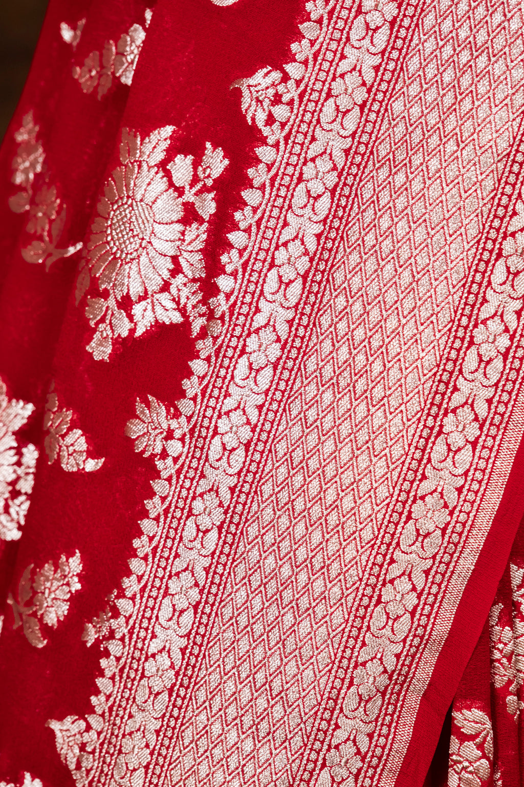 Banarasi Handloom Pure Khaddi Georgette Saree | Pure Water Zari Elegance