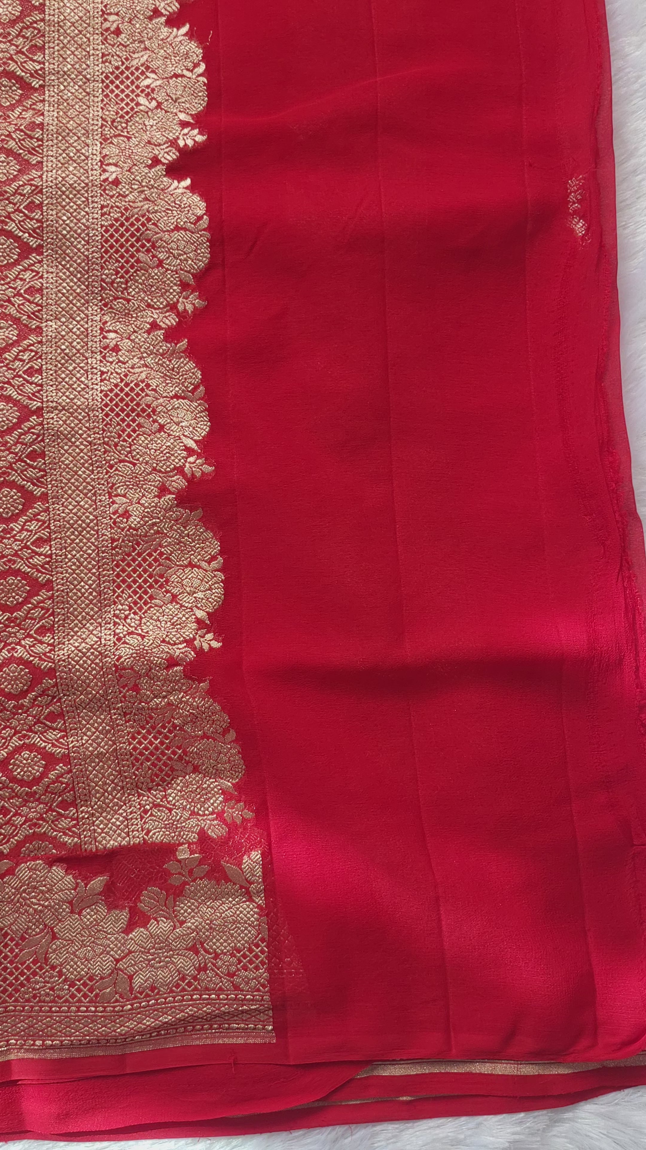 Banarasi Handloom Pure Khaddi Georgette Saree | Pure Water Zari & Alfi Meenakari