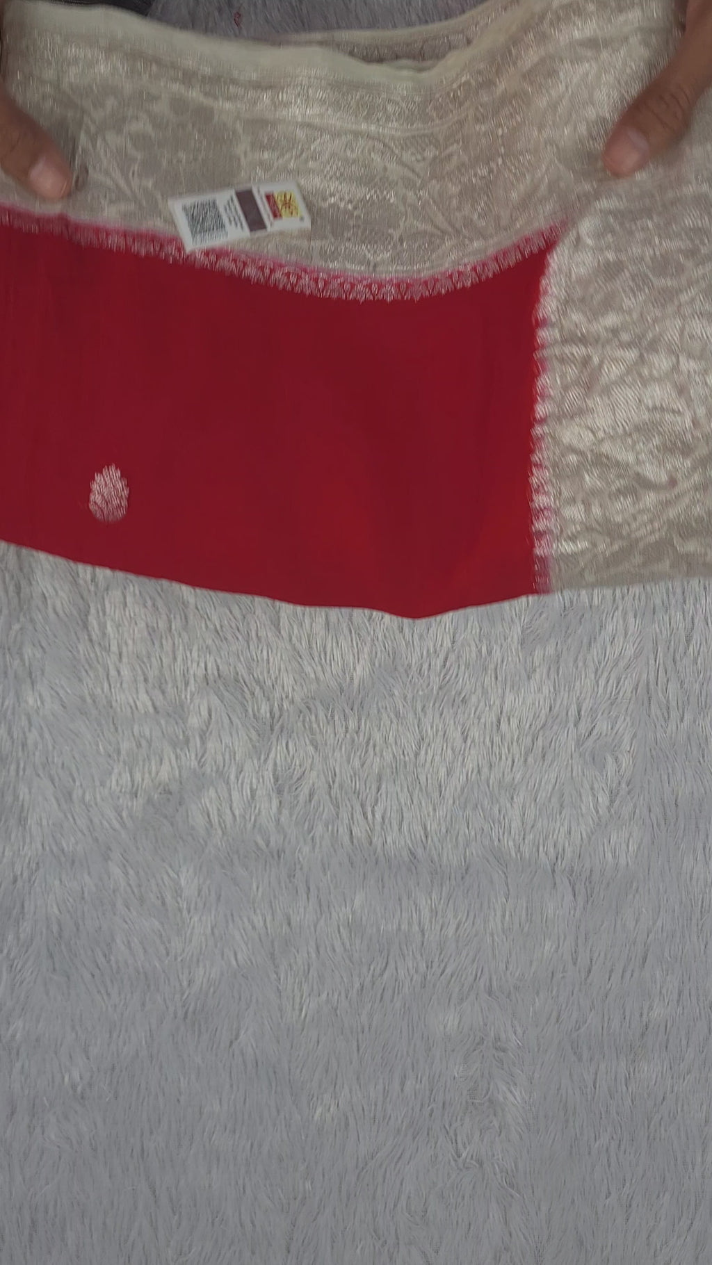 Kadwa Banarasi Pure Khaddi Chiffon Saree | Silver Zari Booti