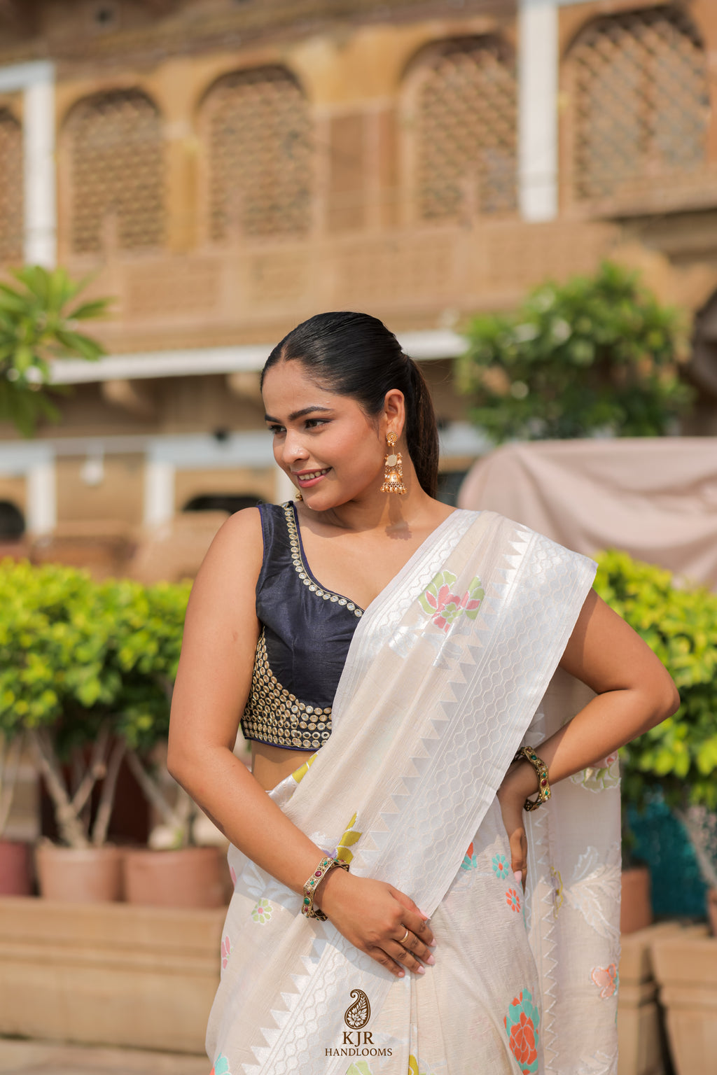 Pure Tussar Georgette Silk Saree | Authentic Banarasi Handloom Weaving
