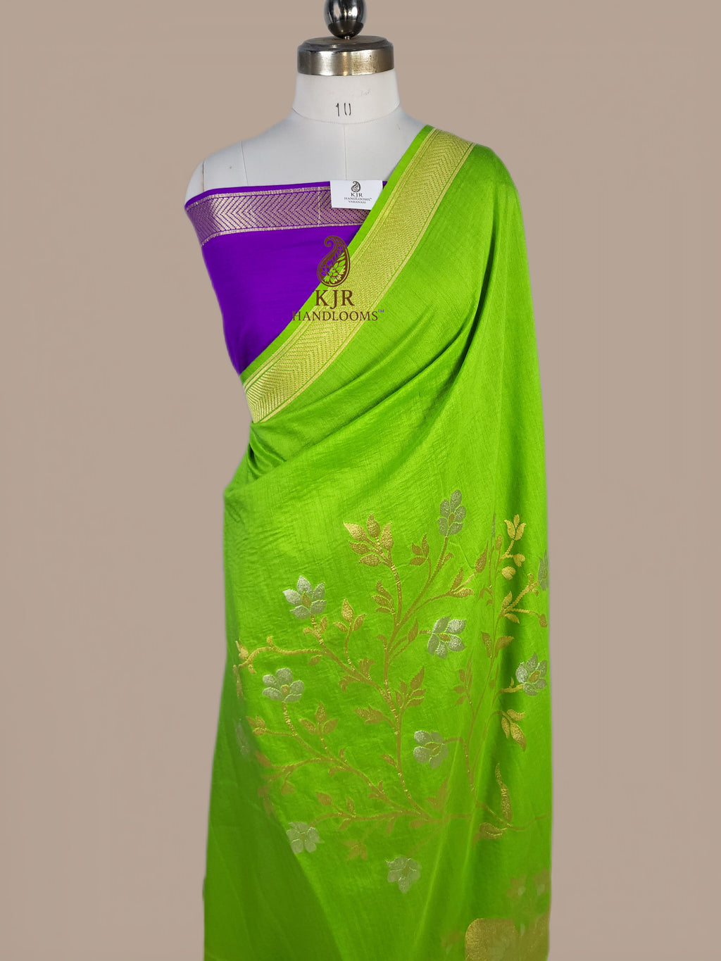 Banarasi Pure Monga Silk Saree | Dual-Tone Silver & Golden Zari