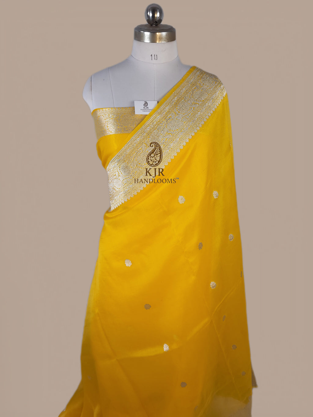 Pure Organza Silk Banarasi Saree | Pure Silver Cotton Zari & Kadwa Booti Weaving